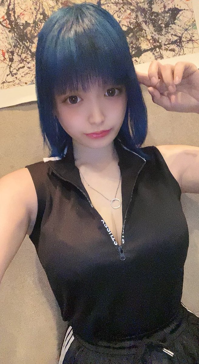 popomacha's tweet photo. 今週のぽみるく予定

22日(月) 569+
27日(土) 569+

19時から4時まで！

ためてたお仕事消化期間。
ファンティア更新する。
ポロックもふわふわ顔出す予定。
体しっかり休める。

飲みに来てね！よろしくね！ https://t.co/0ySPJibH0n