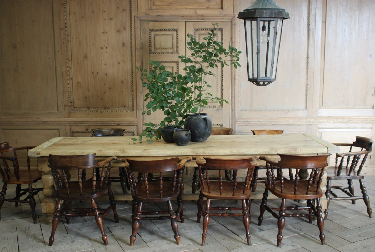 BrownriggUK's tweet photo. Very Large Circa 1900/1920s English Bleached Oak Dining Table

https://t.co/mTaBoj3M7D

#oakdiningtable #antiquediningtable #diningtable #largediningtable #antique #furniture https://t.co/QilXhUrpyi