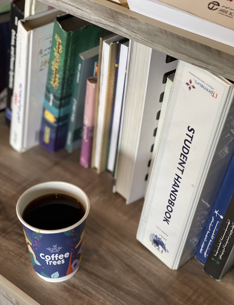 cafes_shots's tweet photo. Coffee Trees | أشجار البن
قهوة مُختصة ، المكان جميل وهادي 
ومليء بالتفاصيل الجميلة 😍 جلساته مريحه واهتمامهم بالنظافه والتفاصيل الصغيرة 👌
#كوفيهات_الرياض #أشجار_البن 
📍| حي الريان

https://t.co/605ODD1jlo https://t.co/GlDWuqEpPe