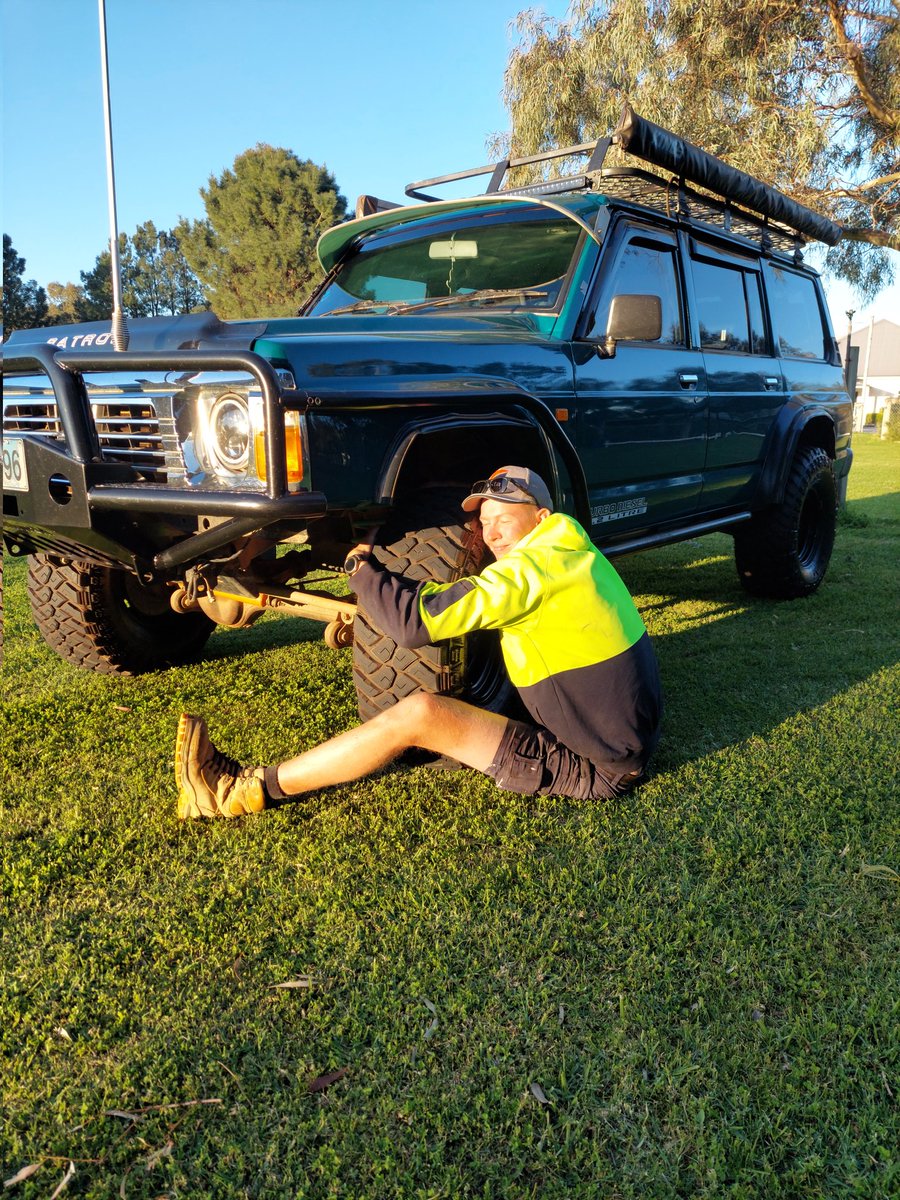 BoschDoug's tweet photo. Getting kinky with a new rubber 💦 #dirtyfives #50hpdelete #sexonwheels https://t.co/AY5XPU79U0