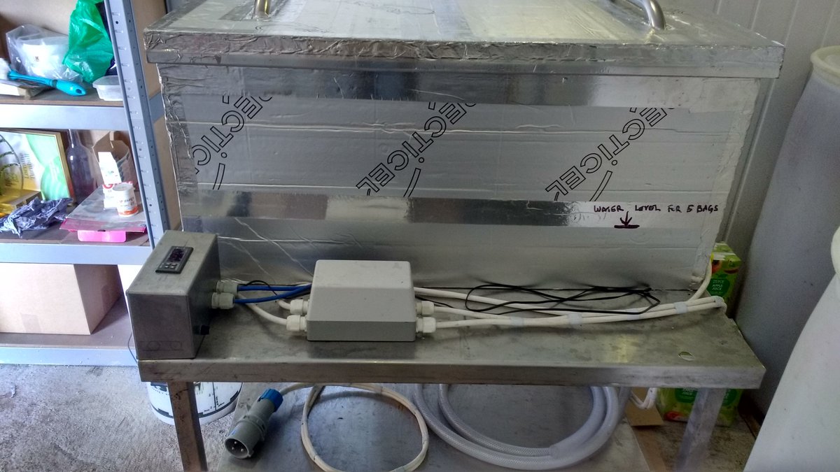 LorraineAuthor's tweet photo. This mornings wee jobs - yanking out all the juicing equipment to begin clean down for #cidermaking. This is the #pasteuriser - takes 81 bottles or 3 10L BIB - just the right size for juice or #cider. A quick swill out is all it needs. https://t.co/FUnSr3fBT8