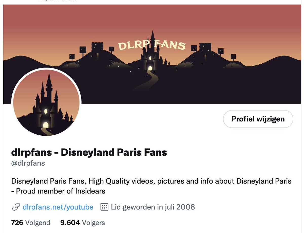 Help us get 10000 followers on Twitter, nearly there, retweet our tweets so that more people follow us, tell your friends, family and favorite princess to follow us :)