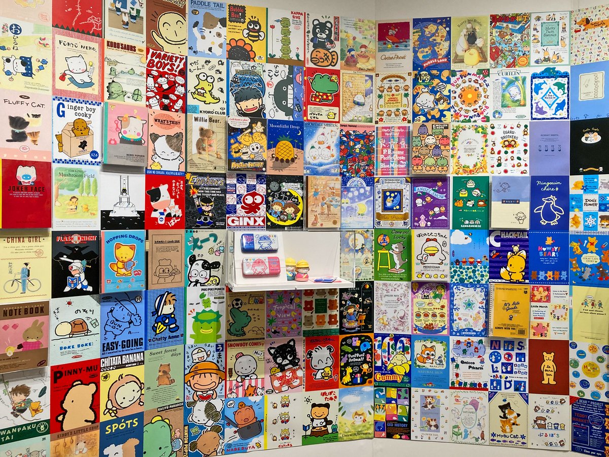 UvxvUQ's tweet photo. https://t.co/QxTg36tda1
松屋銀座にてサンエックス90周年展開催中。元企画部の3人で懐かしい話に花を咲かせつつ観覧した後、諸事情でＱと再訪した2回目は「ぬい撮り」用に我が子(おしぼりセット)を持参。 https://t.co/D7DqUQIcaW