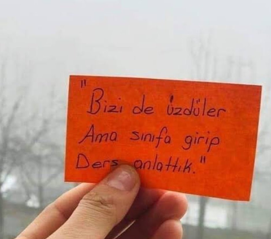 sahan09099596's tweet photo. #öğretmenlerkabineyibekliyor https://t.co/fSxLLZBNQ0