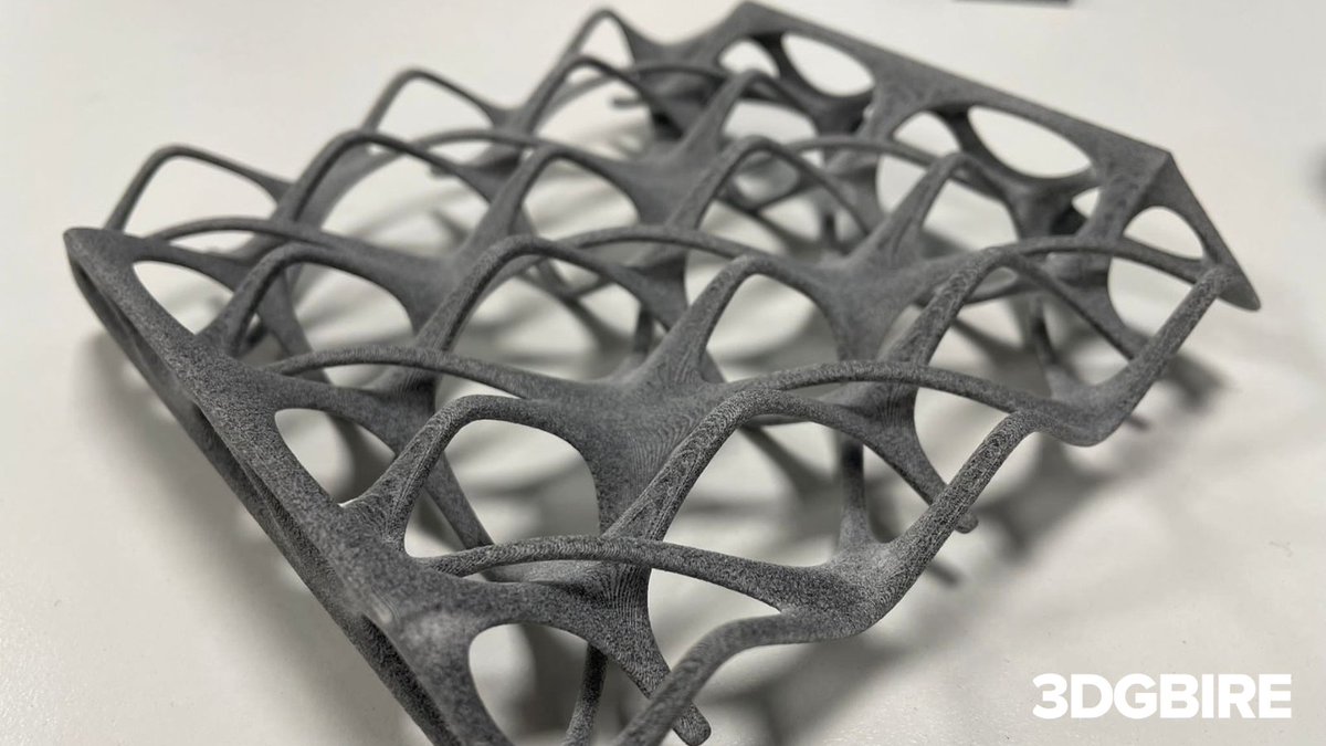 3DGBIRE's tweet photo. Want to know how @HP Printing MJF 5200's helps with short run productions of final products and prototypes? 🤔

👉 Book a FREE Consultation with one our experts: https://t.co/rHCniQ1xF4
#3dprinting #AM #HPMJF #industry https://t.co/qgCX0afx23