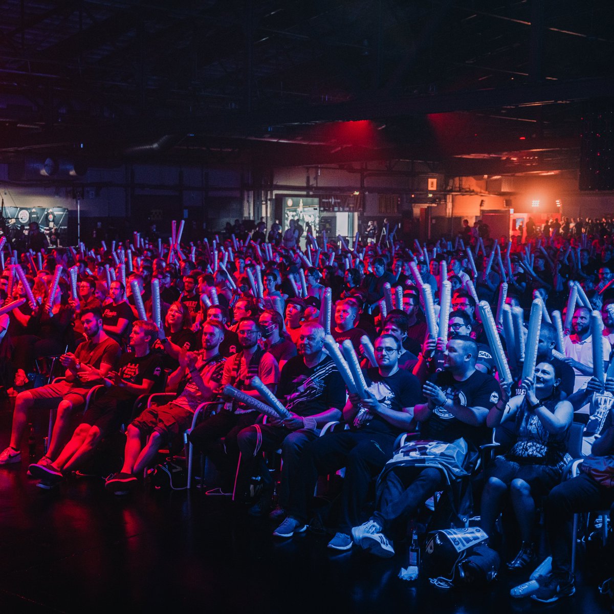 PrimeLeague's tweet photo. Wir kommen noch immer nicht darüber hinweg wie insane das #StraussPrimeLeague Finale am Samstag war. 🏆
Danke ♥️
#EndlichOffline https://t.co/5mWatTQO4G