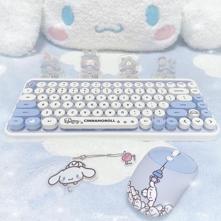 sanrio daily ✨ tweet media