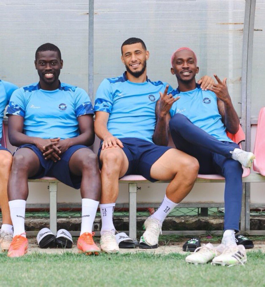 Bu akşam Fenerbahçe’ye kabus yaşatacak olan Galatasaray tayfası ektedir..

N’diaye - Belhanda - Onyekuru! 🔥