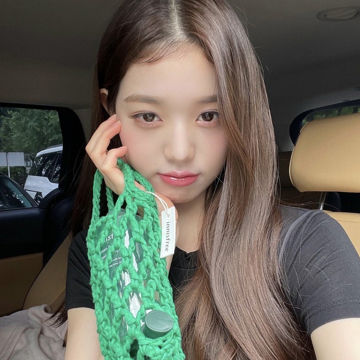 dearyata's tweet photo. #FotoProfilBaru https://t.co/KrGrm5mbYr