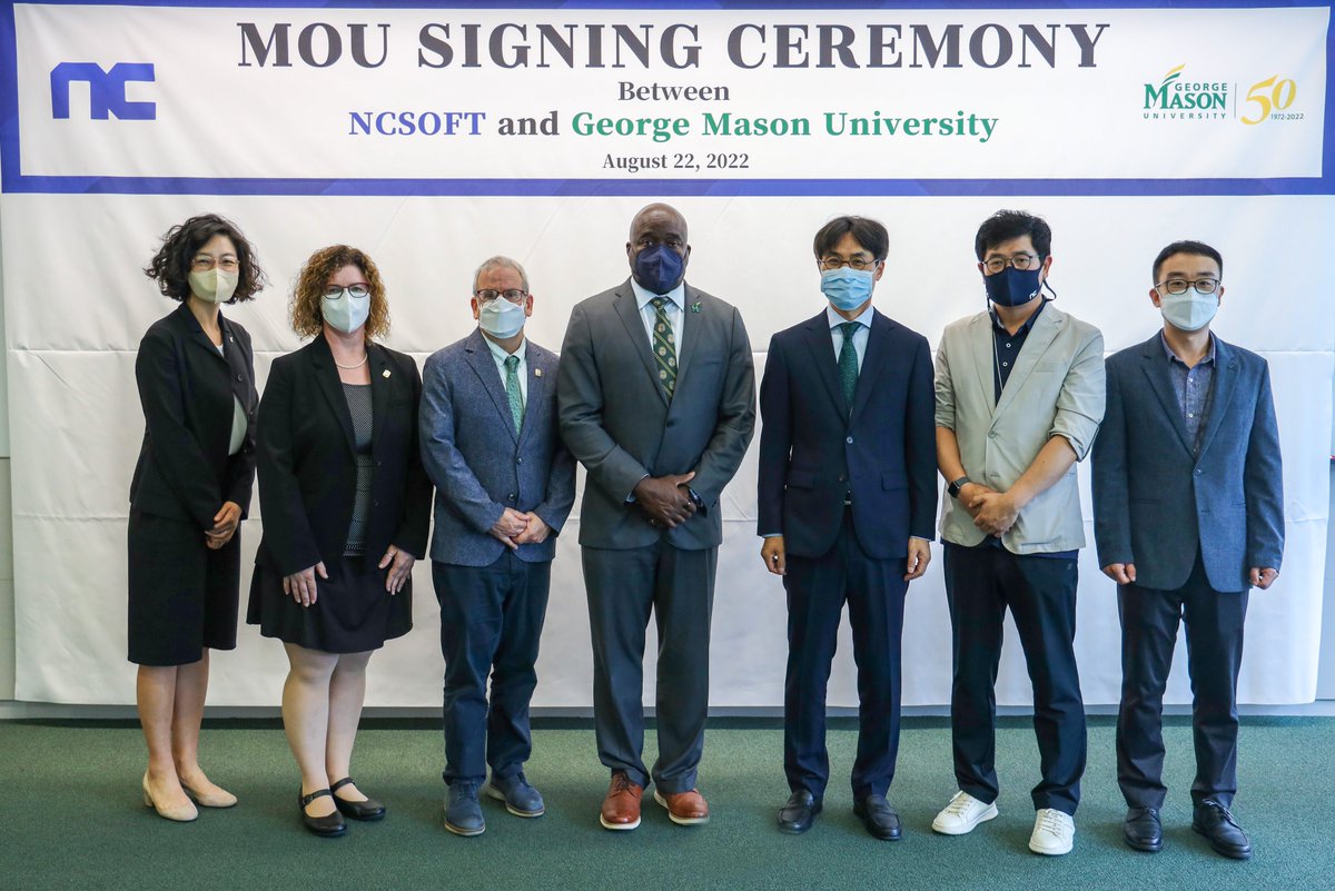 Mason_Korea's tweet image. @GMUPres signed an #MOU with @NCSOFT today, which will allow @Mason_Korea and @NCSOFT to collaborate on game related research and social impact competitions.
The Mason team also enjoyed a special tour of the NC HQ! 💚💛#masonnation
#computergamedesign #preswashingtonatMK