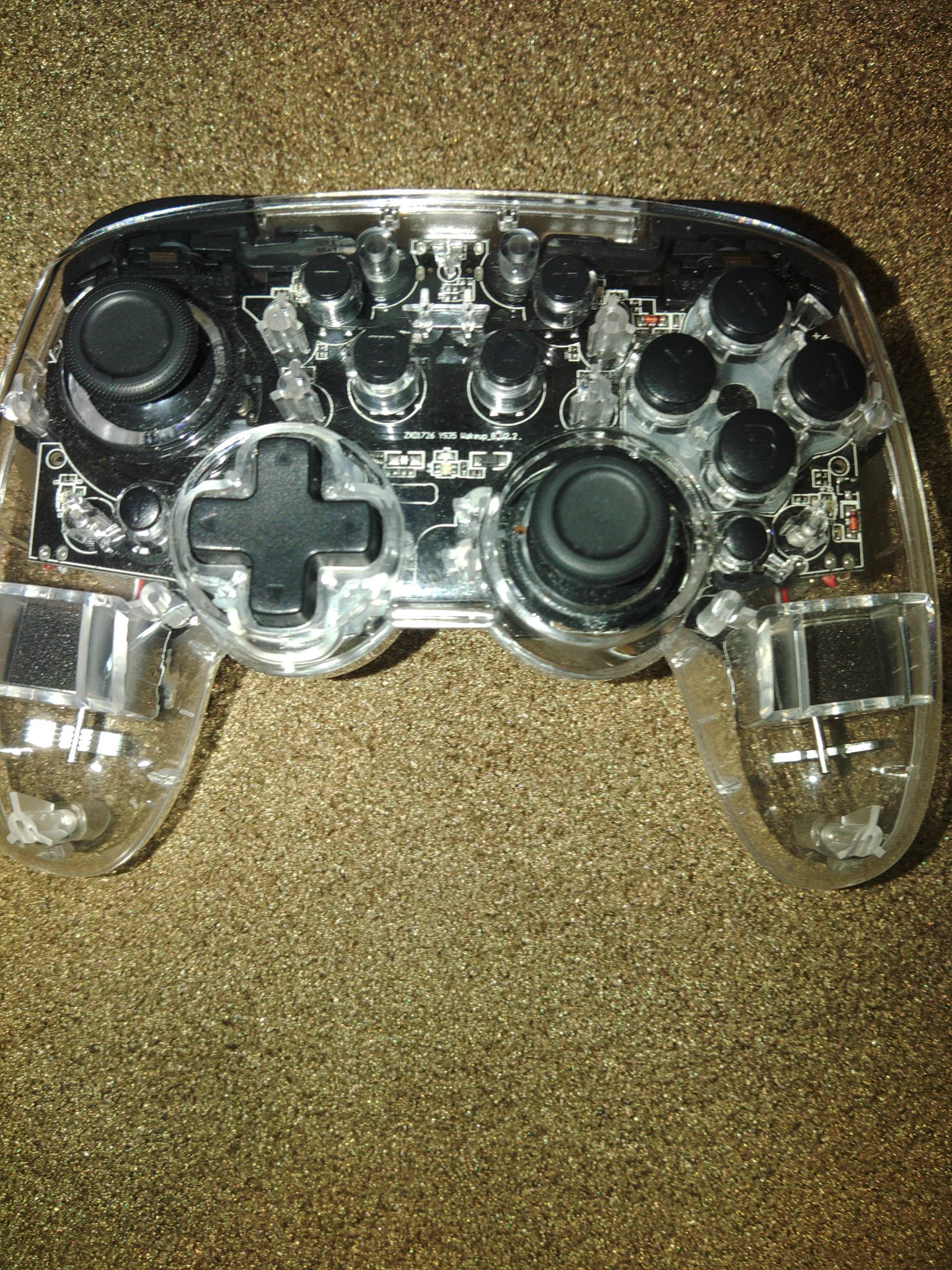 @o5kjH8uG8NGe2xK 時代を受け継いだSwitchのコントローラー 