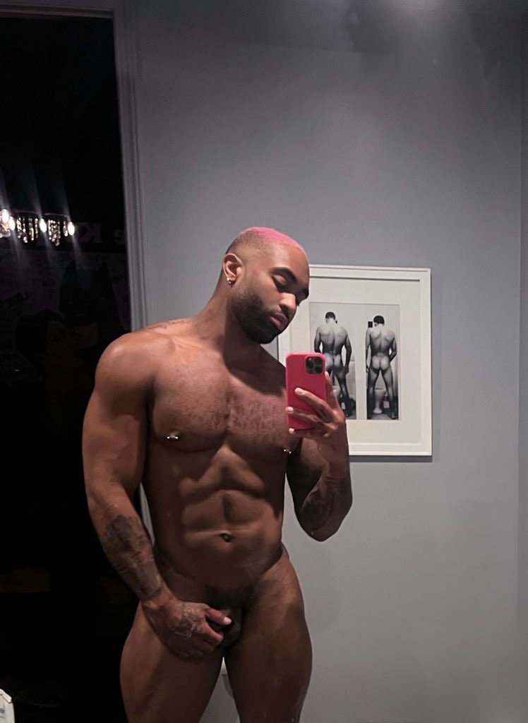 #highlights 💜 <a href="/kyle_fox_/">Kyle Fox</a> <a href="/little_brako/">Little Brako (MAD)</a> @ThyleKnoxx <a href="/djtristanjaxx/">DJ Tristan Jaxx 🎮</a> <a href="/RemyCruze/">Remy</a>