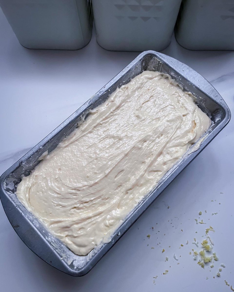 BeastlyEatsSA's tweet photo. Our favourite type of batter, include the glazed lemon loaf, banana bread and carrot cake loaf. 😍 https://t.co/SIM4gmSrpA