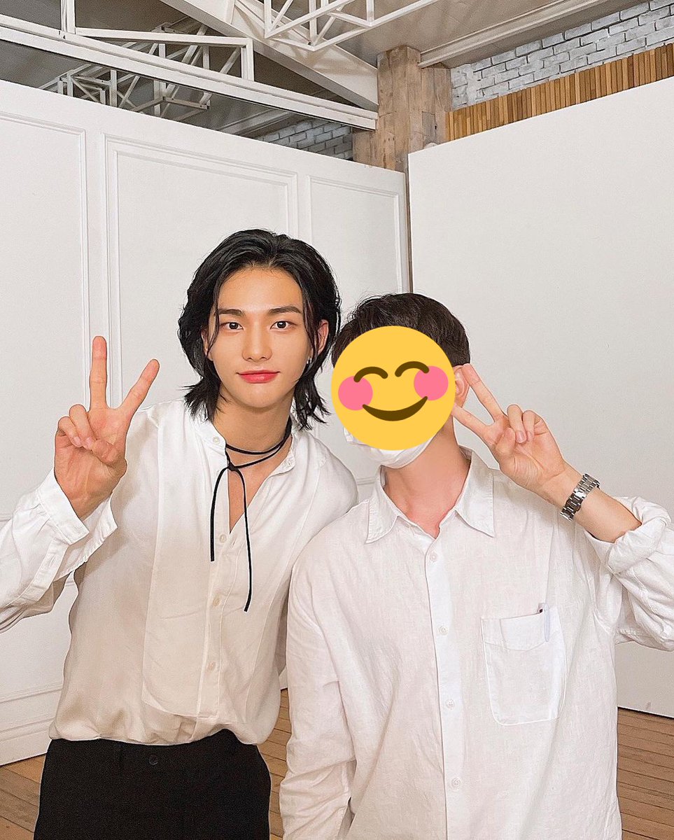 hwhyunjins's tweet photo. nacific staff ig update with hyunjin🤍 https://t.co/urEswRU05p