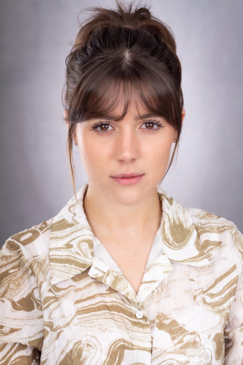BeauLouiseTog's tweet photo. Recent Headshot session with the lovely Bethany.
#actorheadshots #headshotphotographer #actor #actorslife #tv #film #theatre #casting #eastmidlands #photographer #nottingham #getcast #production #castme #studioheadshots https://t.co/enRKjmoV3y
