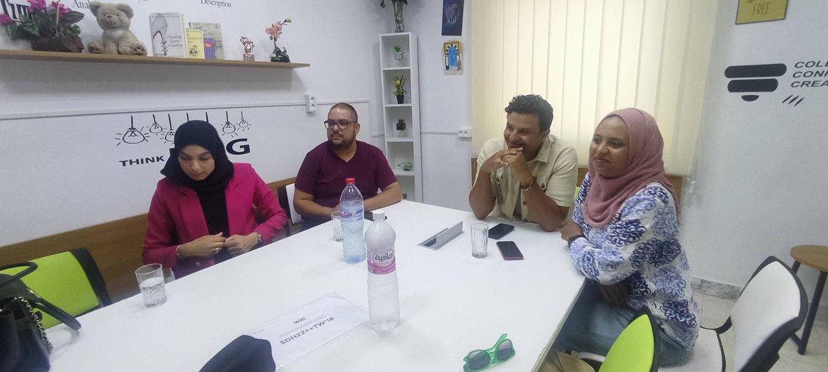 SMCTunisia's tweet photo. Première réunion de l'équipe #SMCTunisia qui vous promet un programme riche et qui saura plaire à tous les goûts, nous serons de retour début octobre prochain.

Un grand merci a Cohive Coworking Space pour nous a accueilli dans leur jolis locaux a Mont Plaisir. https://t.co/uzMWcPNB4z