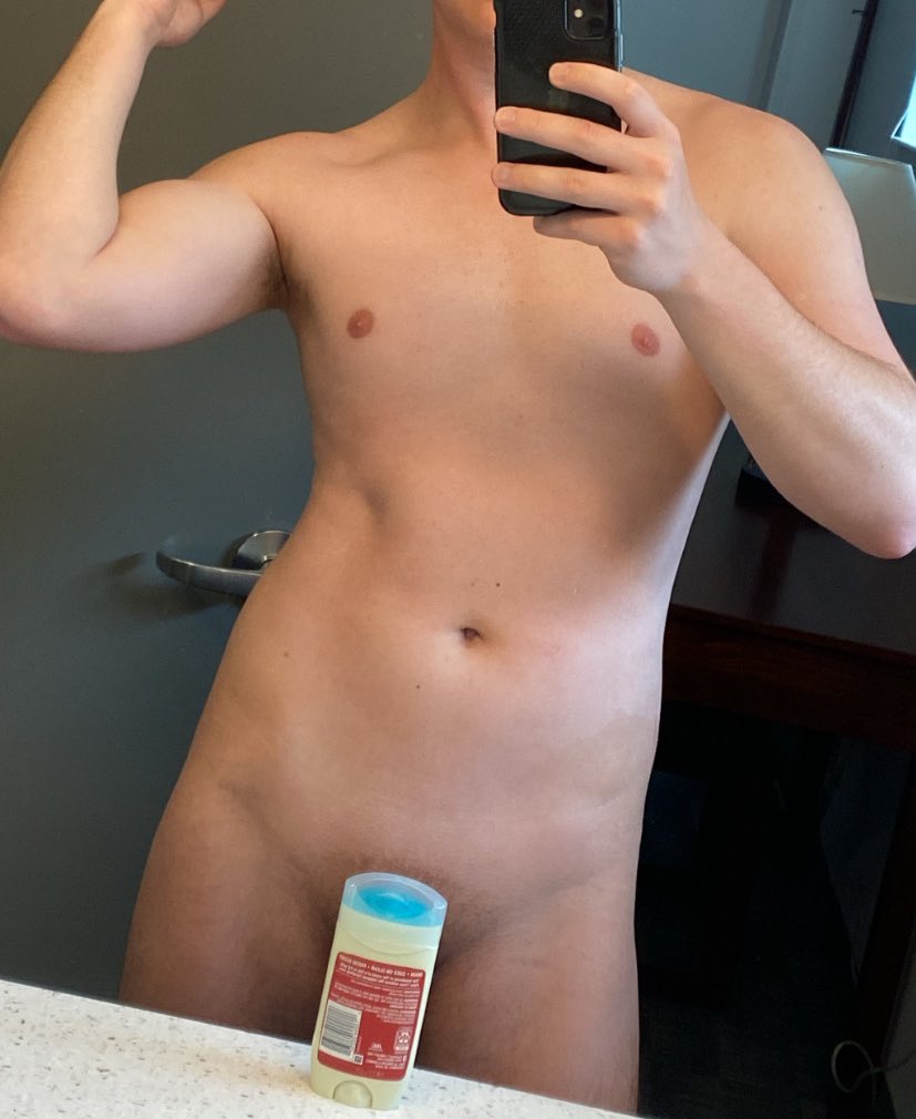 FisterFella's tweet photo. Morning babes #gay #twunk #ffbttm #nude https://t.co/7jxwlhJ983