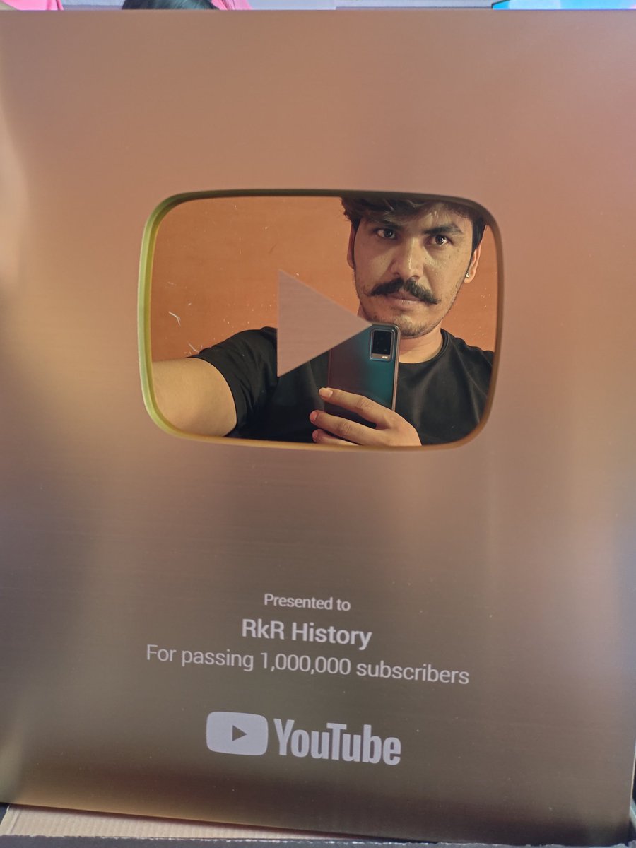 RRhistory's tweet photo. Gold play button rkr history YouTube channel https://t.co/KRWaCJ4nBy
