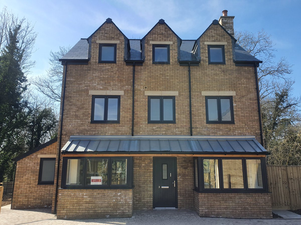 #Vapourintrusion occurs when vapours from contaminated soil migrate upwards. Vapour intrusion monitoring prevents #healthrisks, provides evidence for #regulators and helps us accurately understand #siteconditions ggs-uk.com/case-studies/v…