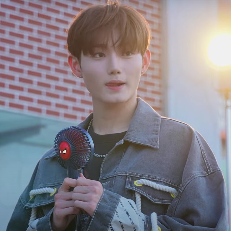 wonbinfeed tweet picture