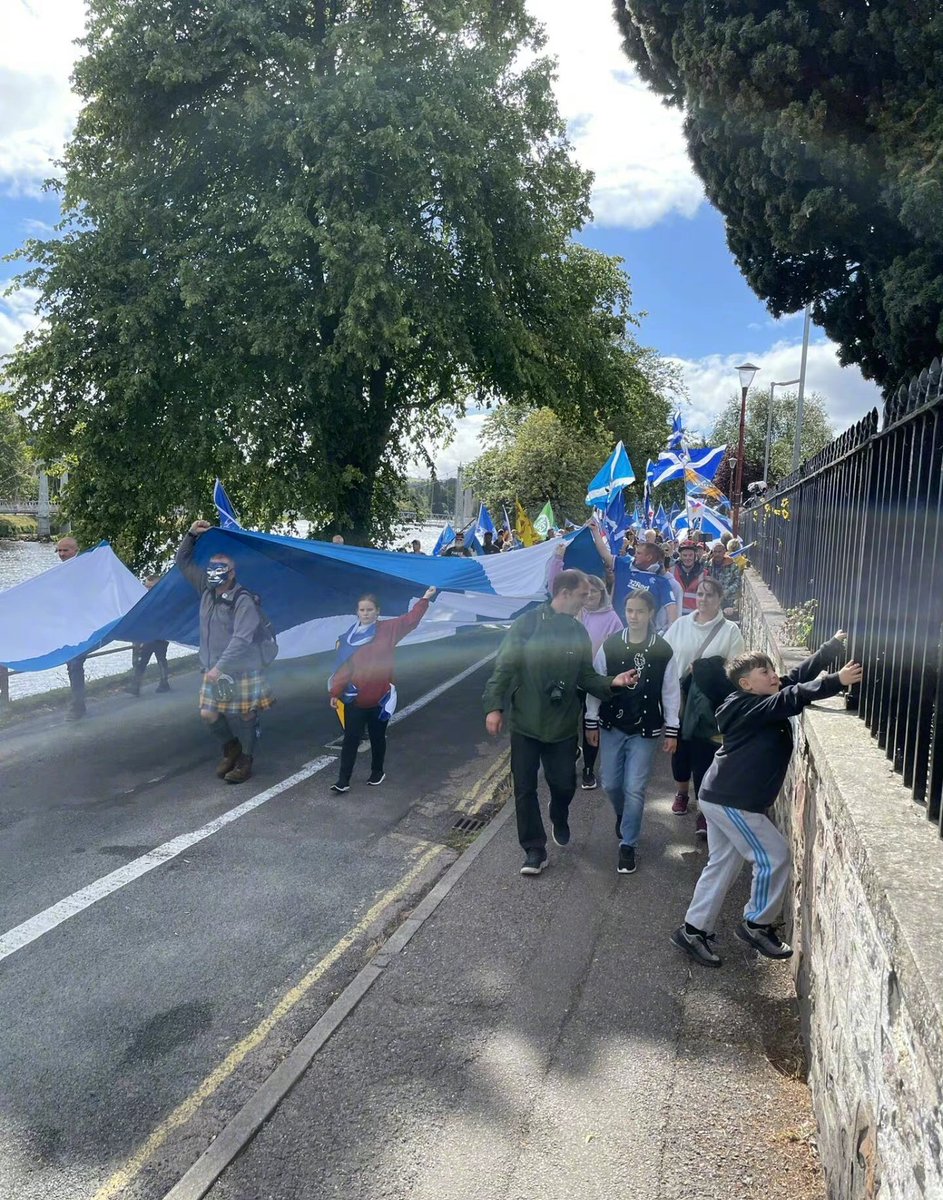 迷人的小红 tweet media