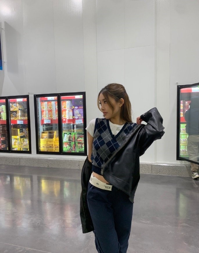 Vini74459's tweet photo. supermarket shopping https://t.co/WnLQ2qpujW
