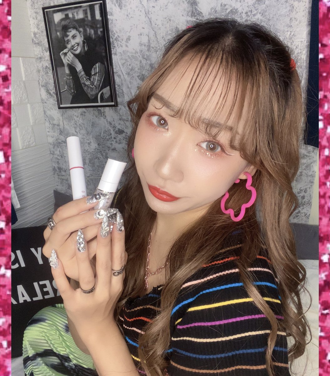 Hisaesan_'s tweet photo. TikTok更新🔥🔥🔥

#MIPOO #ミプー #コスメ
#グリッターメイク

https://t.co/URx1vzcEZs https://t.co/xtHCYChmeP