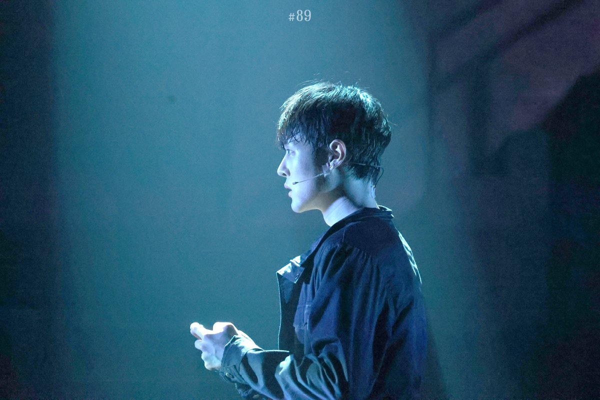 SCENE_NO_89's tweet photo. 220616 뮤지컬 <은밀하게 위대하게 : THE LAST> 스페셜 커튼콜
리해진 役 #차이도 배우님

빠밤 빠밤 빠밤 빰...

#뮤지컬 #은밀하게위대하게 #차해진 #CHAIDO https://t.co/rUa1h2MLg8