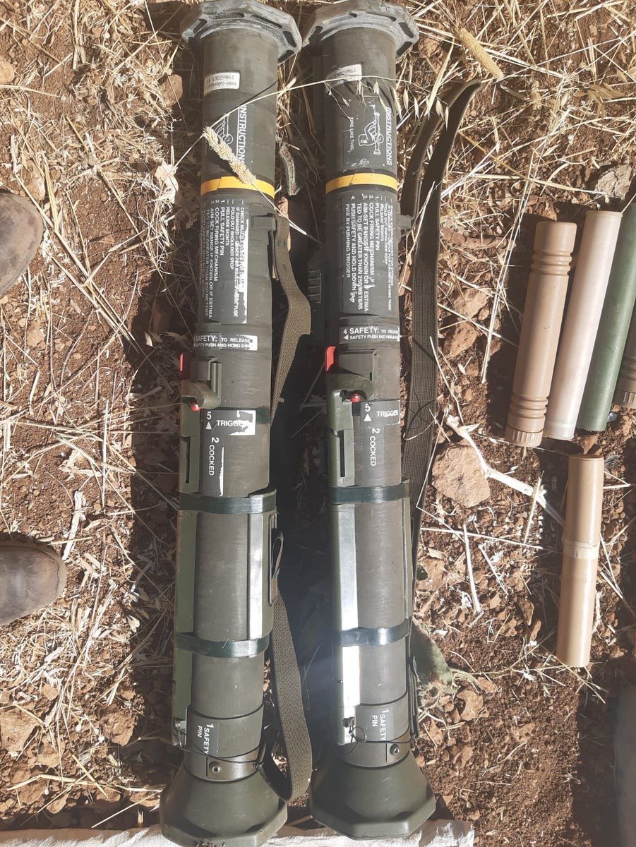 SavunmaSanayiST's tweet photo. Türk Silahlı Kuvvetleri tarafından Pençe-Kilit Operasyonu bölgesinde gerçekleştirilen arama-tarama faaliyeti esnasında, 2 adet AT-4 (M136) Tanksavar Silahı ele geçirildi. https://t.co/zax7IloFsc