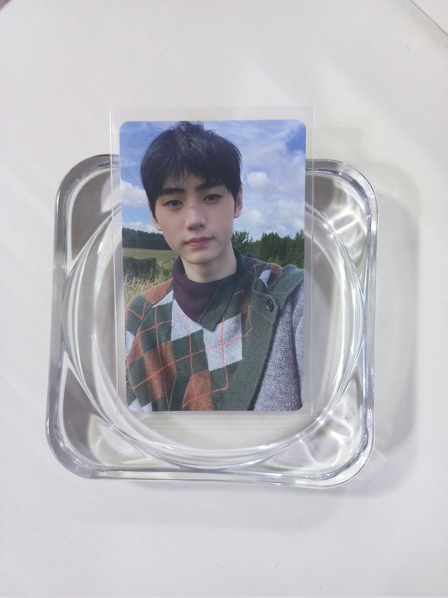 yeongpc's tweet photo. 𓂃 wts lfb ph . . . #claimyeong 

🩹 hoon sugat
     ୨୧ .. 250 php / 230 payo

      — 3 days res/payo
      🩰 has minimal marks
      # mod jnt direct flash mop gcash
      
t. enhypen sunghoon day one sugat pc photocard https://t.co/gmXVAdHBNv