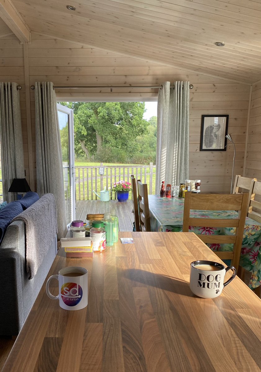 ExSDTurtonMug1's tweet photo. Back to our happy place, much needed after the last fortnight!!!  #Covid #HappyPlace #Unwind #FamilyTime #RechargeBatteries https://t.co/hSrhgzT67n