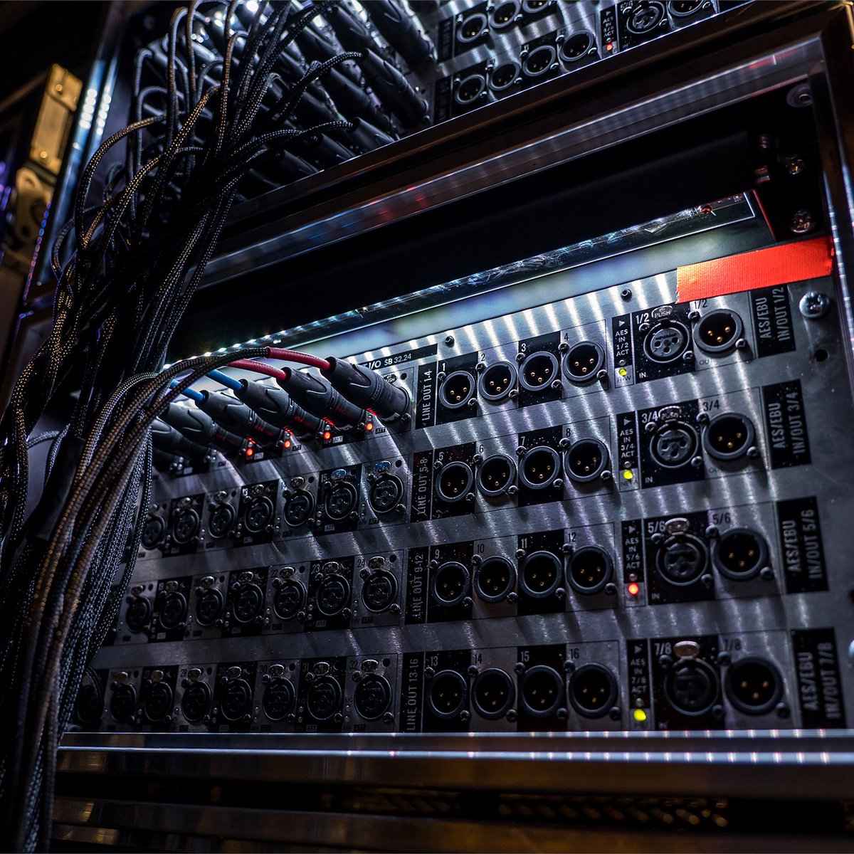 solidstatelogic's tweet image. Poland&apos;s 120dB Sound Engineering Acquires Solid State Logic System T S500 Console for ATMOS Truck

Powered by an SSL T80 Tempest Engine, truck is capable of 800 channels of DSP and outfitted with a 7.1.4 Dolby Atmos Monitoring system

bit.ly/SSLS500120DBPo…

#SSL #SSLSystemT