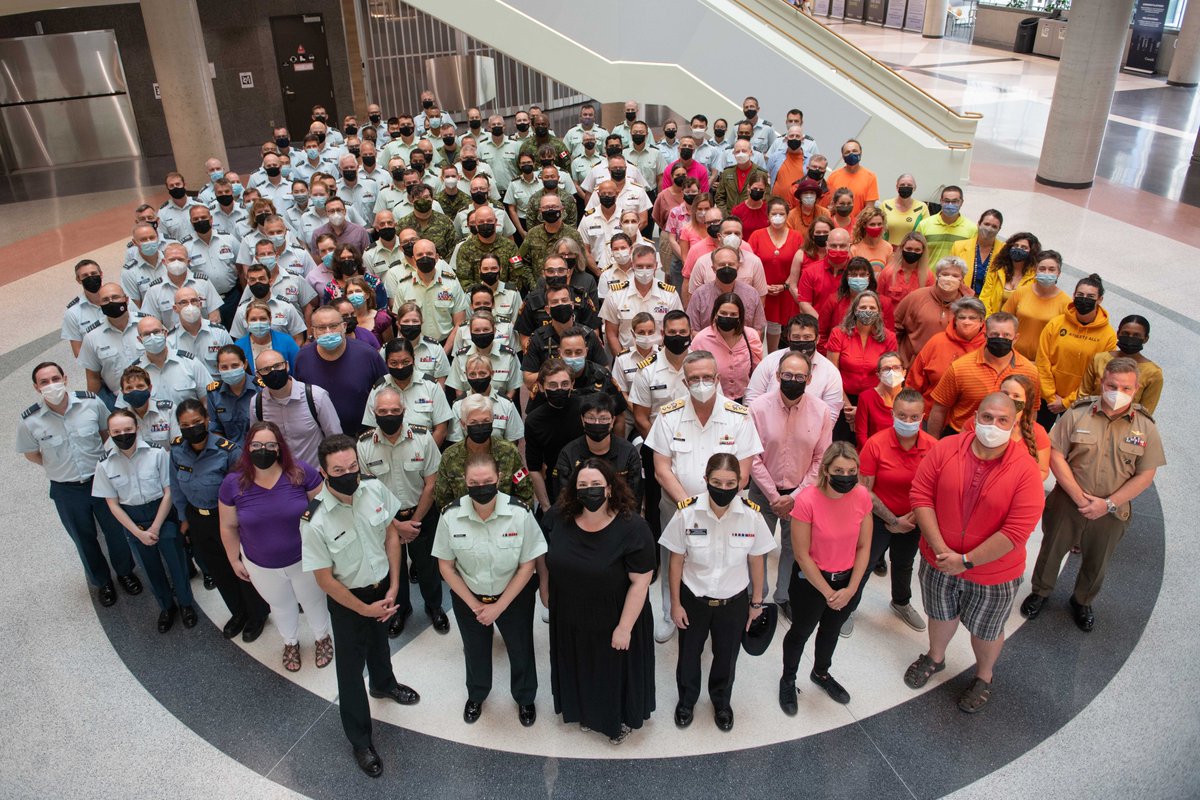 CDS_Canada_CEMD's tweet photo. During this Public Service Pride Week, I encourage you to be mindful of our past. This reflection helps us build a diverse, equitable and inclusive institution.
#PrideSeason #Pride2022 #PSPW2022 https://t.co/psk78XydoM