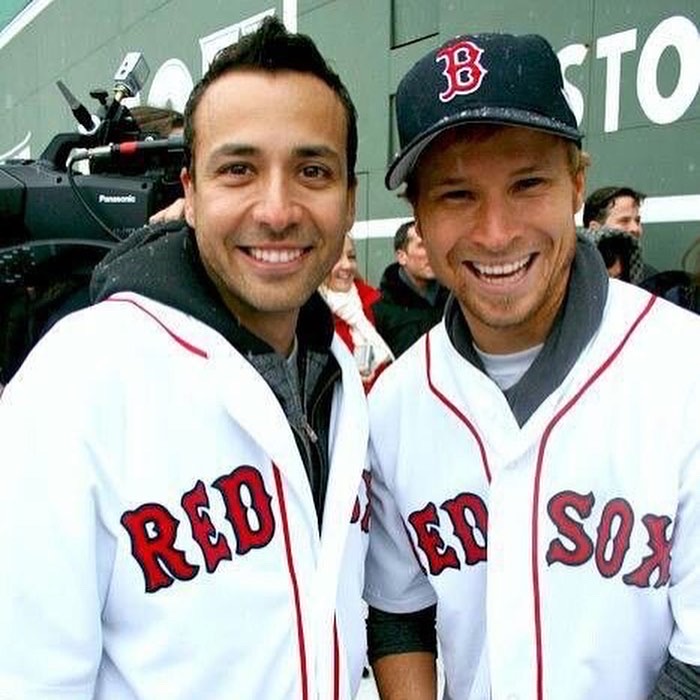 BsbSpanishArmyc's tweet photo. Howie y sus hermanos ♥️

Howie and his brothers ♥️

#HappyBdayHowieD 

@nickcarter @aj_mclean  @kevinrichardson  @brian_littrell @howied https://t.co/gQTYo1cJLV