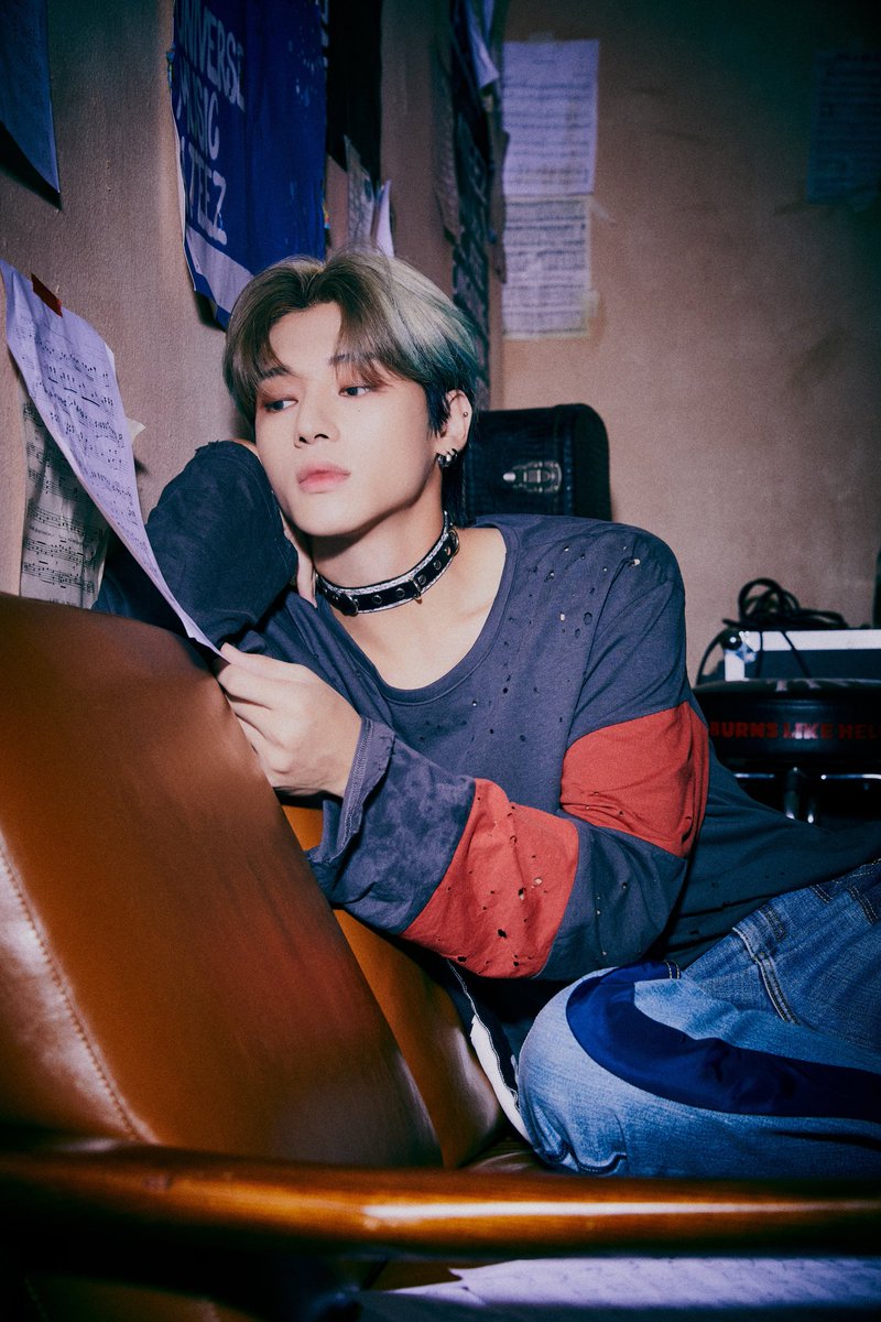 WoosanBrazil's tweet photo. Art | PHOTOS

#Wooyoung para sessão de fotos do planetinha! 🌐

#ATEEZ #에이티즈 #우영 https://t.co/qKtmoRYncI