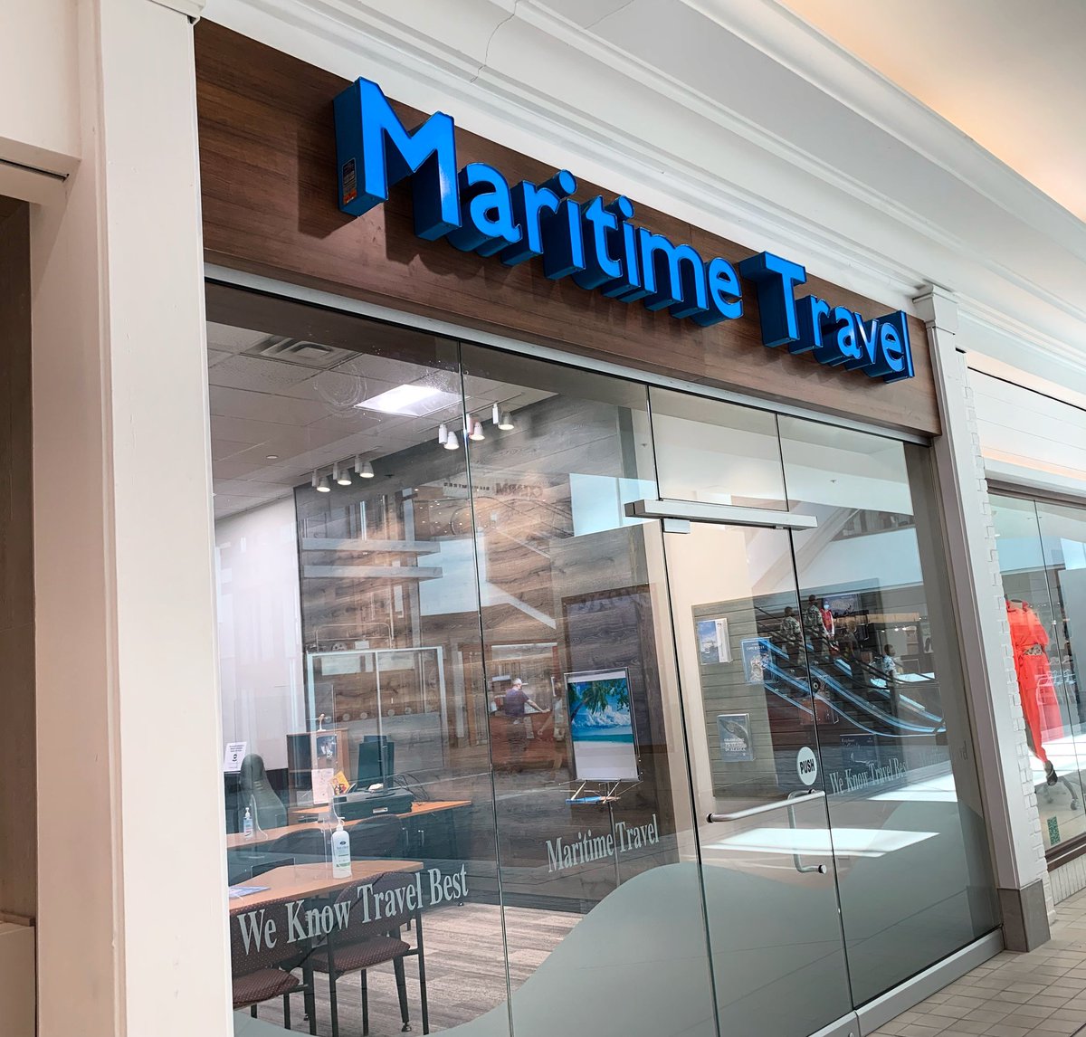 Who needs a trip? 🙋✈️ Plan your next adventure with the travel experts at <a href="/Maritime_Travel/">Maritime Travel</a>, now open in their new location on Level 1 beside Guest Services!

#maritimetravel #micmacmall