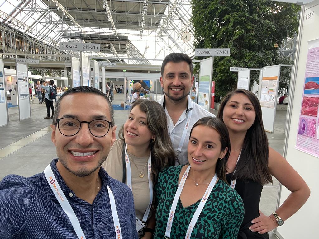 CIMBIUR's tweet photo. #OrgulloUR Con el apoyo de
@URinvestigacion
@fcn_ur
@URosario
Algunos de nuestros Integrantes #CIMBIUR participaran en el evento principal de la Federación Mundial de Parasitología
@WorldFedPara International Congresses of Parasitology XV @icopanhagen en Dinamarca
éxitos💞 https://t.co/g2edVBSuPz