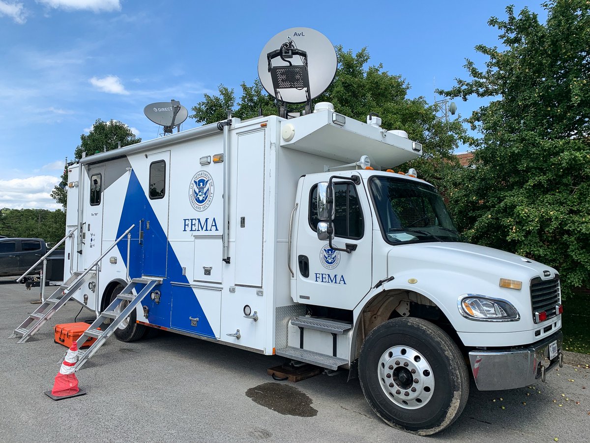 KentuckyEM's tweet photo. FEMA Disaster Recovery Centers in eastern Kentucky are now open at these locations: https://t.co/d5Ex7qM1PF  @FEMA #flooding2022 https://t.co/lrIHRsDxPZ