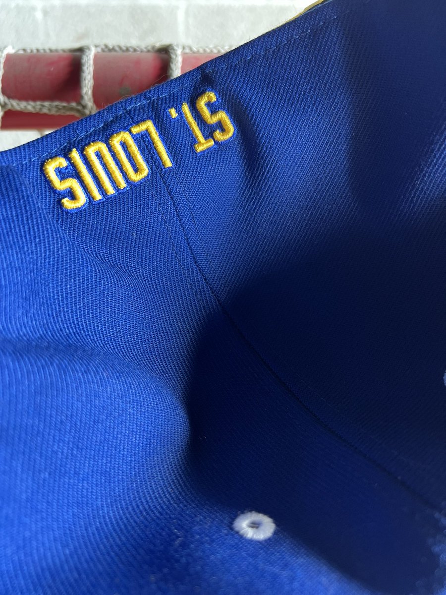 TheSweaternotes's tweet image. #getaheadforthegame #stlarchers #customfitted #gearup #ebay