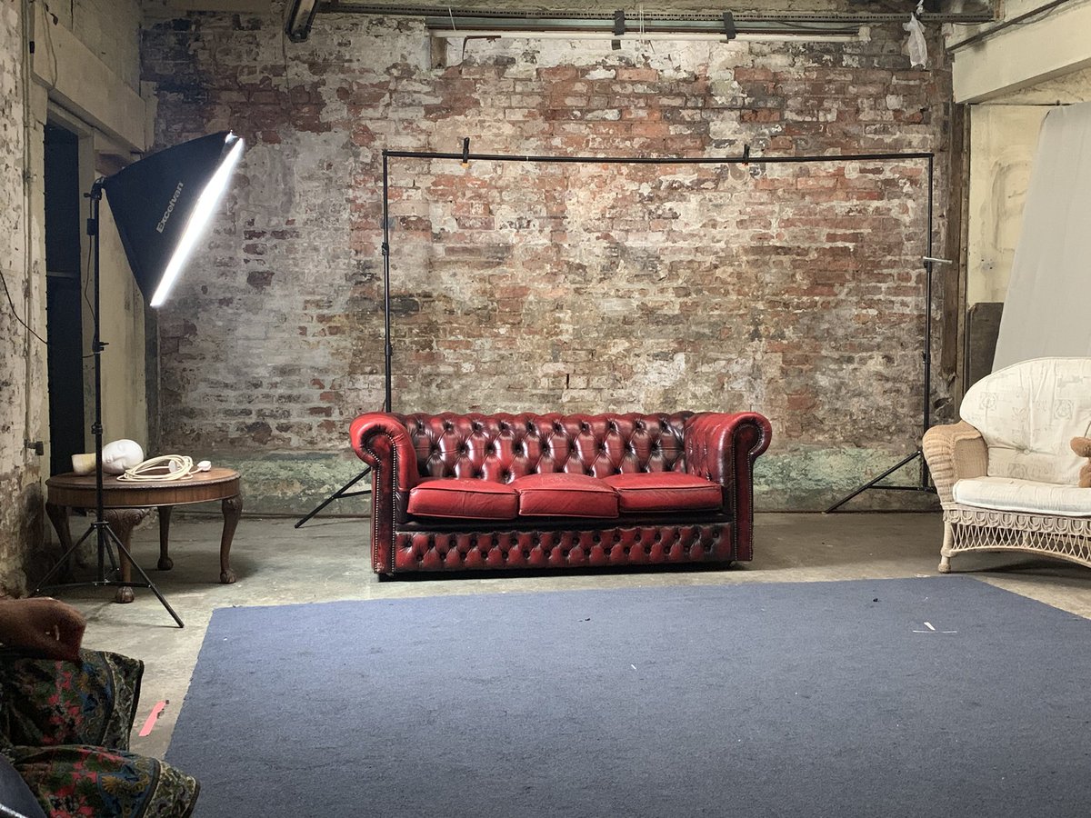 TomFeasbyActor's tweet photo. Epic class today @inspireactors Birmingham. Awesome to be back in the room and riffing 🤙🏻 ITS JUST A CONVERSATION. https://t.co/yp2XeDwo77