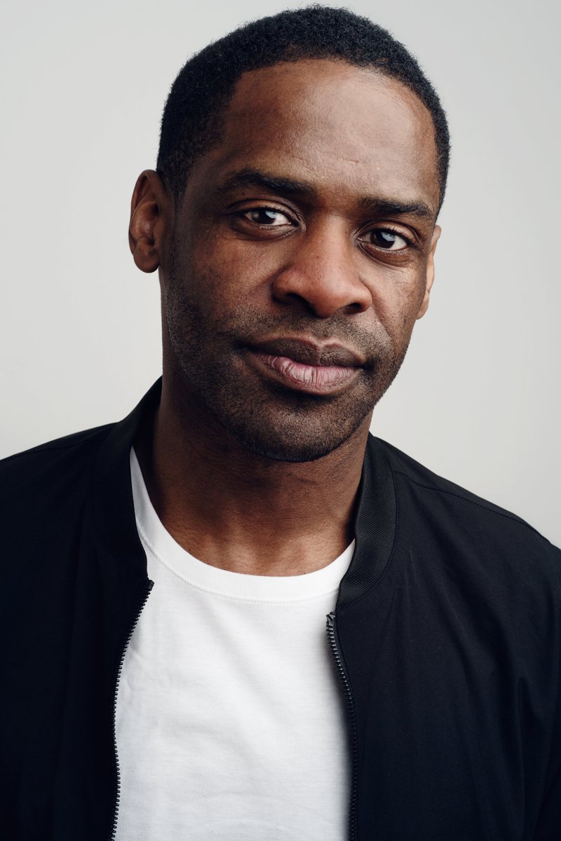INTERVIEW with <a href="/okorie_chukwu/">Okorie Chukwu</a> who told us about playing Koji in #KateAndKoji, touring with #BarberShopChronicles and performing as Othello in the all-black cast of #Othello! 📷 : Chris Mann tresamagazine.com/2022/08/22/oko…
