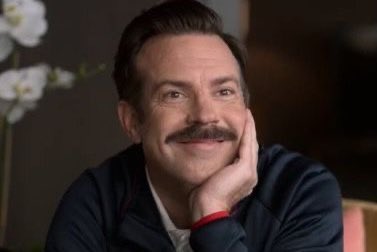 lassoleil's tweet photo. ted lasso IS the cutest man on television and you know it. https://t.co/6VHC0b5qo2