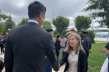 Was honored to help WHWempower announce the expansion of DVERT— a trauma focused crisis response team providing on-scene help and resources to domestic violence survivors. The City is extremely proud of its annual investment in these crucial services!