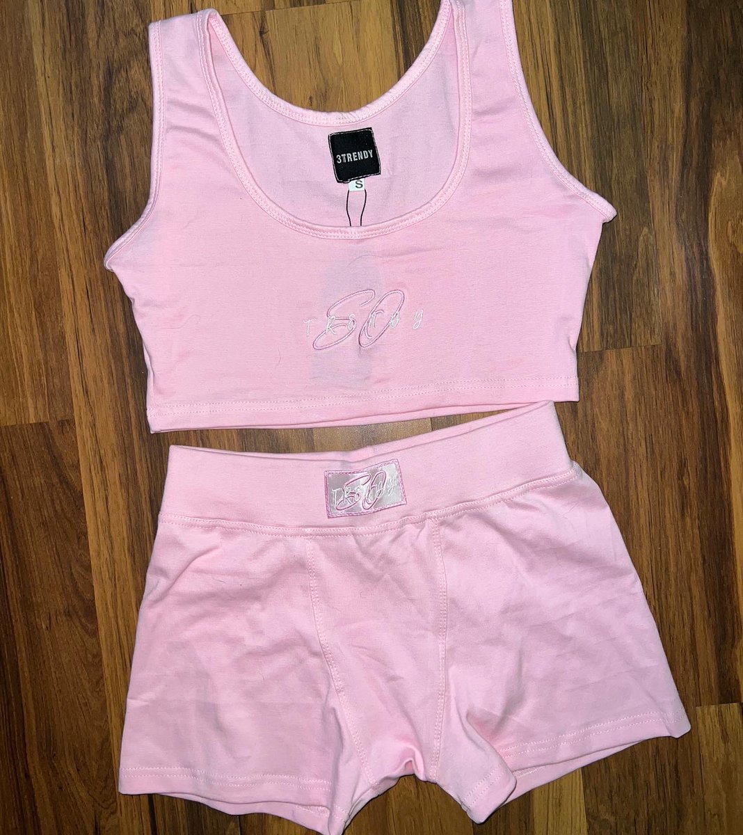 mvp_zh3's tweet photo. New Trendy Sets Just Dropped!! RT To Help Me Find My Next Customer!!!🔥🔥 https://t.co/iWnqHqg1PI