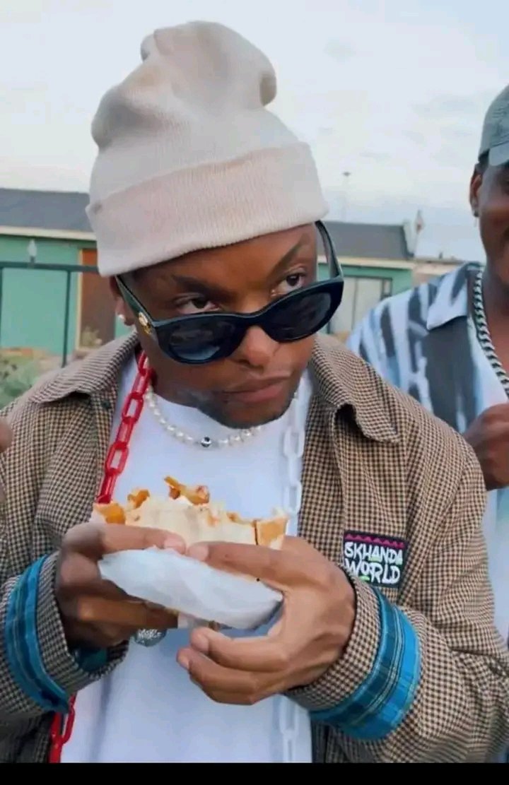 Daes_gotnext's tweet photo. what K.O did to BiG taxi driver is  "nooor"
#OmegaFreestyle https://t.co/ih2SoHjGUB
