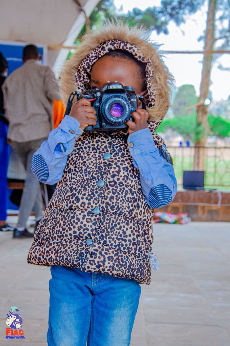 FiacBukavu's tweet photo. La passion se vit et le talent est révélé dans la #fiac2022. 

#picoftheday #talent #child #Children #newfiac2022 https://t.co/rFd6HGKQ4X