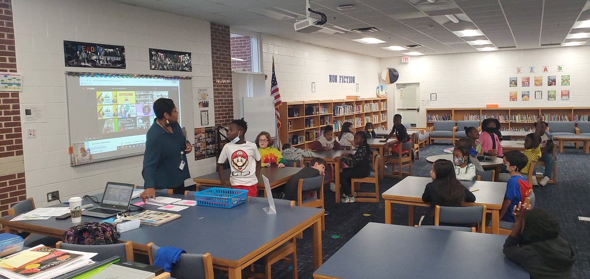 Reading is our #FlippenFabulous jam! <a href="/HenryCountyBOE/">Henry County Schools</a>