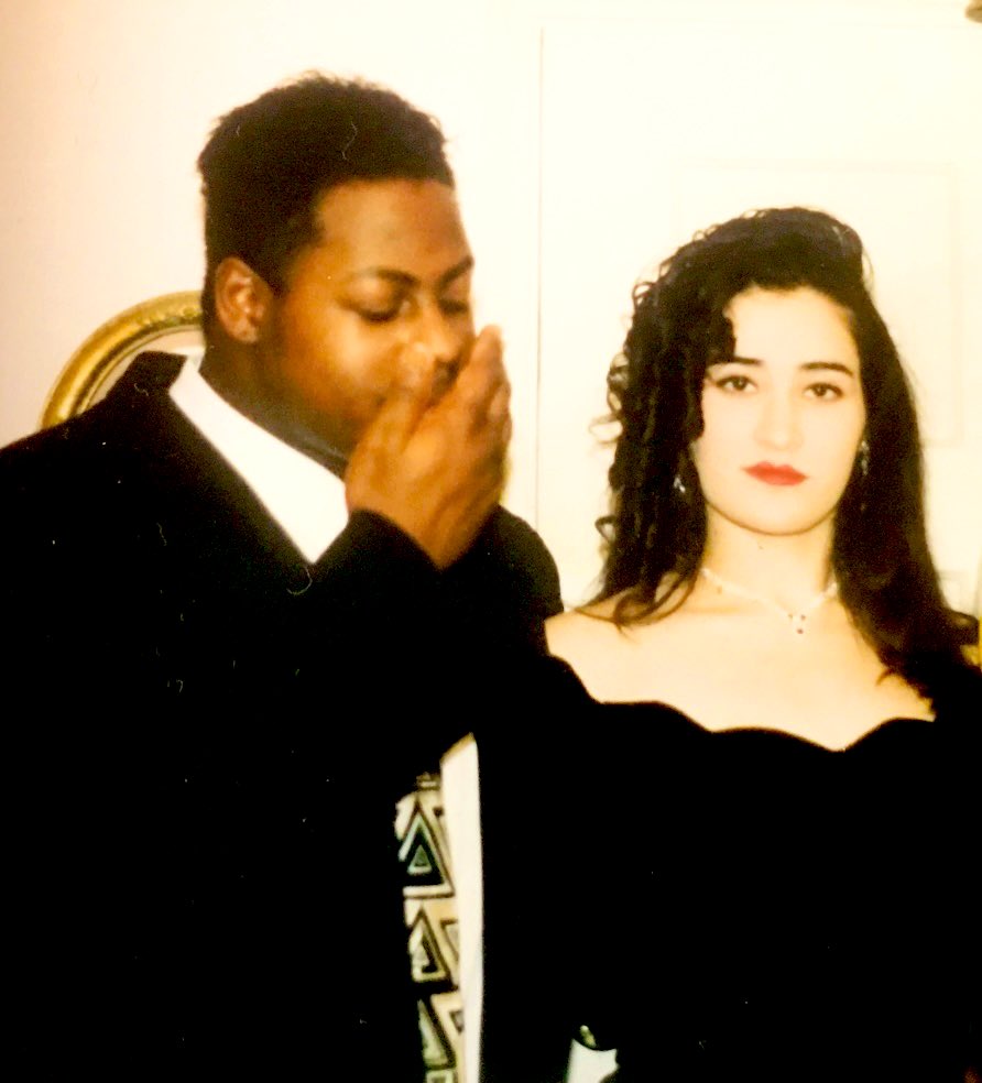 Southinkucanmom's tweet photo. Freshman year of College! We were Supa Dupa Fly! ❤️ #MrandMrsForte #Circa1995 https://t.co/nJf2qITKoJ