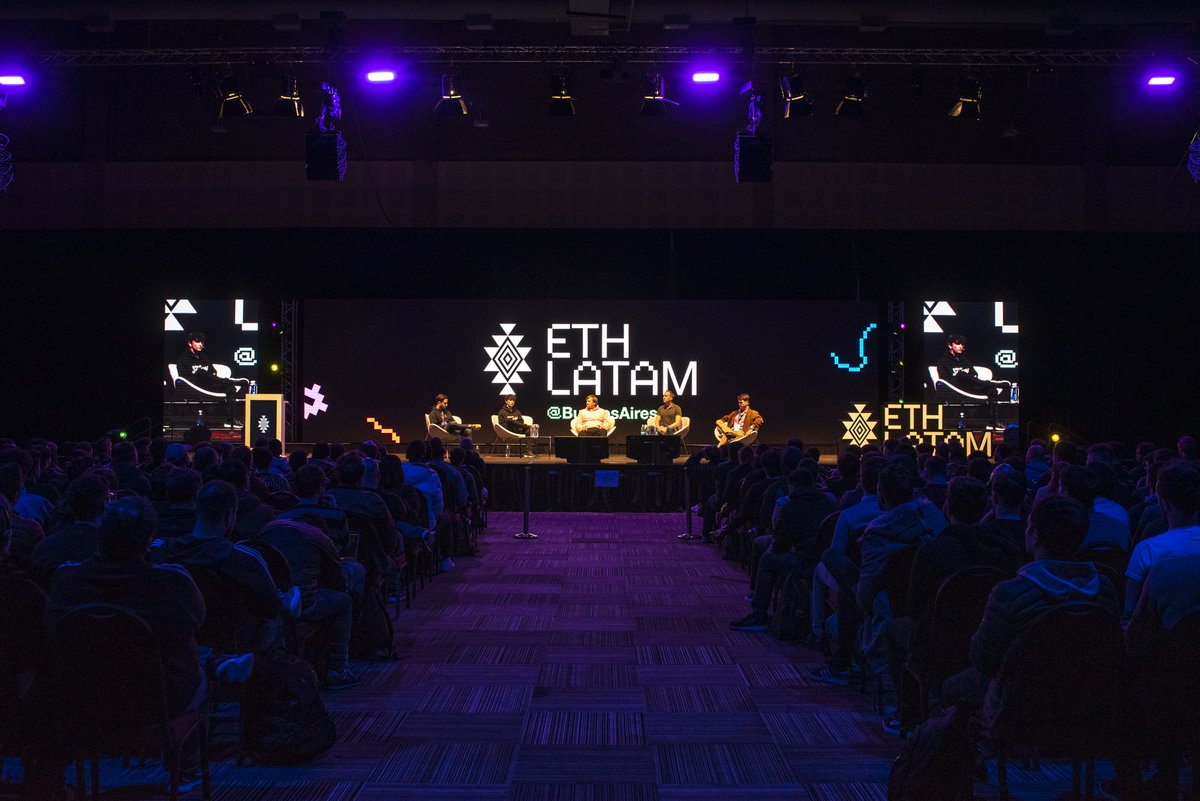 ethlatam's tweet photo. 🔊 "Stablecoins: algorithms vs collateral" 

🎙️ Speakers:

@Mariandipietra from @MakerDao 

@benjamin918_ from @QiDaoProtocol

@StaniKulechov from @AaveAave 

@bneiluj from @RektHQ

Mod: @PiscioneAndrew 💜

🎥 https://t.co/WsFi4HCATm https://t.co/u4BT44RqTT