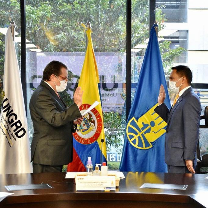 VelandiaGuille's tweet photo. Esta semana  estoy cumpliendo mi segundo año al frente de la subdirección de Reducción del Riesgo de la @UNGRD y quiero mencionar solo algunos de los grandes logros que con orgullo muestran este #trabajo24siete no solo mío, sino del gran equipo que lidero. https://t.co/23Qy3nrPf9